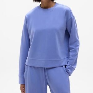 NWT Athleta Seasoft Crewneck Sweatshirt